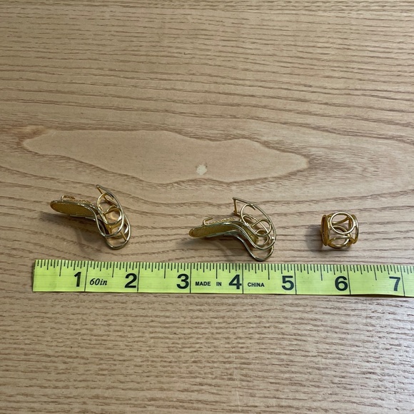 Vintage Dollhouse Miniature Furniture 2  Rocking Chairs & Table Gold Brass Tone - Picture 8 of 8